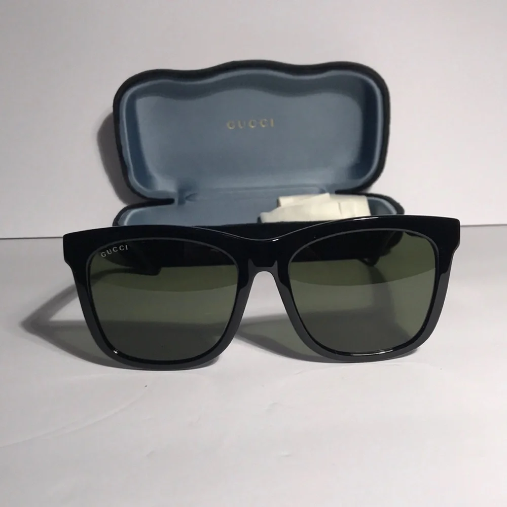 New Authentic GUCCI GG0057SKN 56MM Sunglasses – Black/Green
